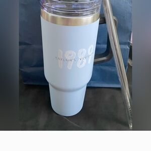 Taylors version 1989 Blue Tumbler with Handle and Straw